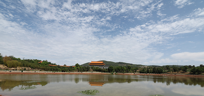 昆明长松园陵园1