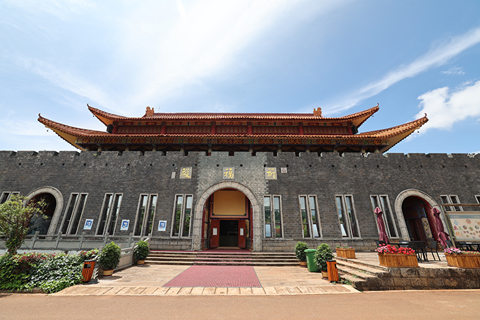 昆明长松园：祈福殿1